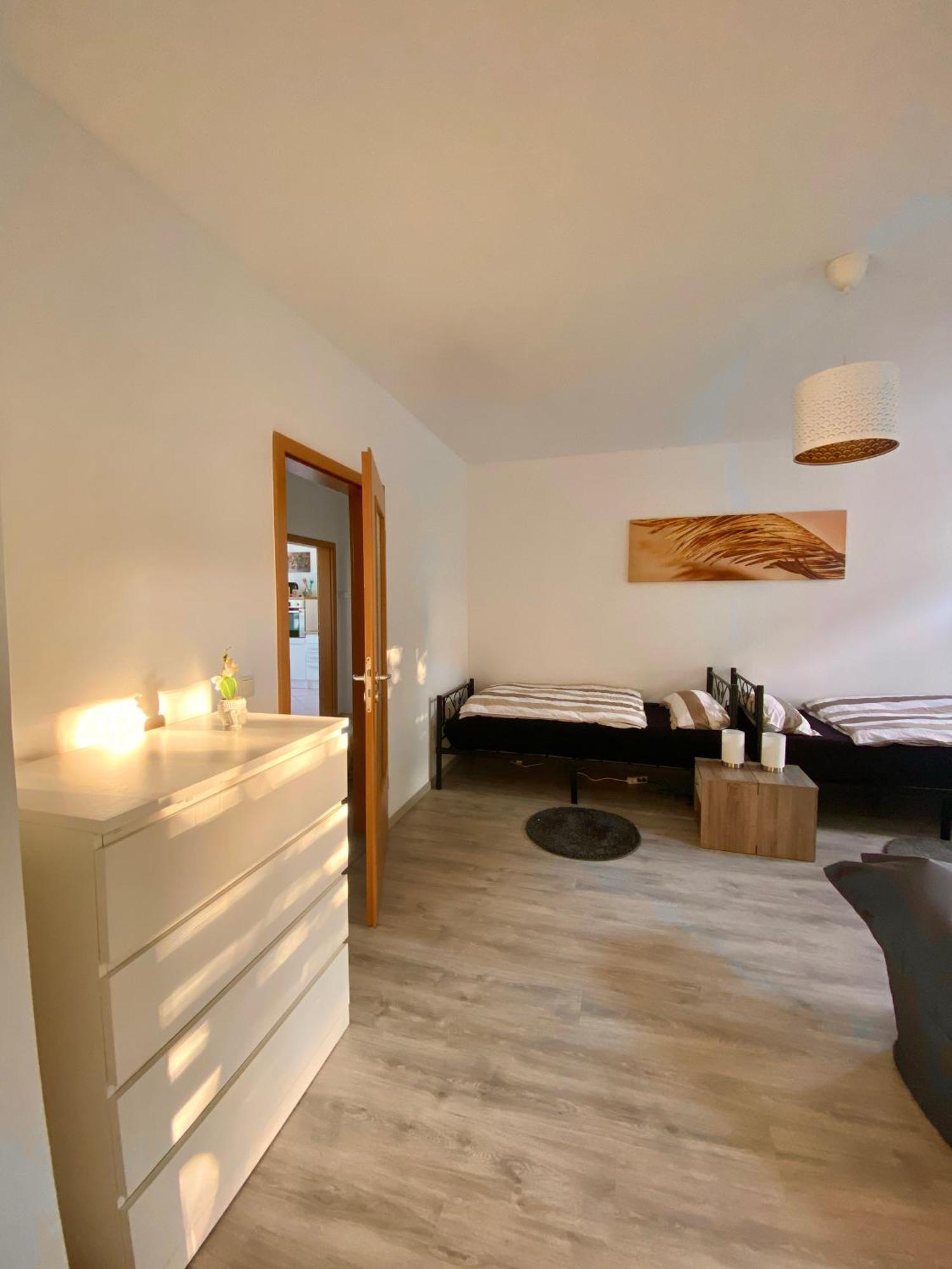Schoene 3-Zimmer Monteurswohnung Im Sueden Von Leipzig Eg Eksteriør billede